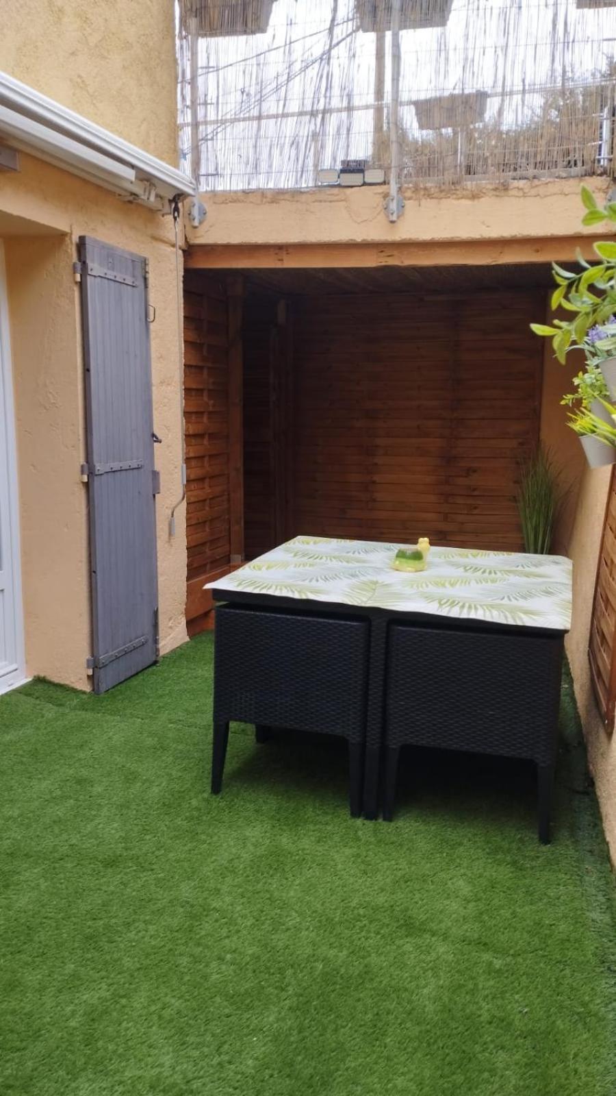 Studio 1 Etoile Paisible,4 Couchages,Jardin Prive Les Adrets-de-l'Estérel Esterno foto